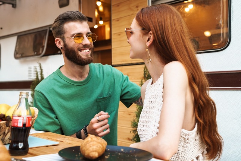 כשאסטרולוגיה פוגשת רשתות חברתיות